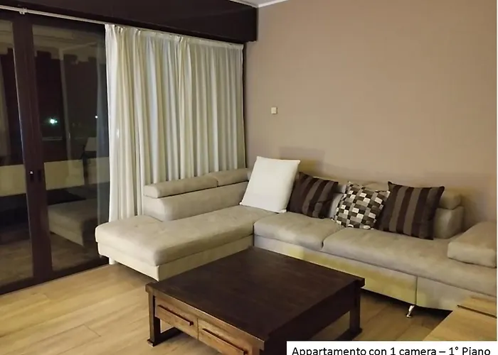 Milano 3 Astra Apartments & Rooms